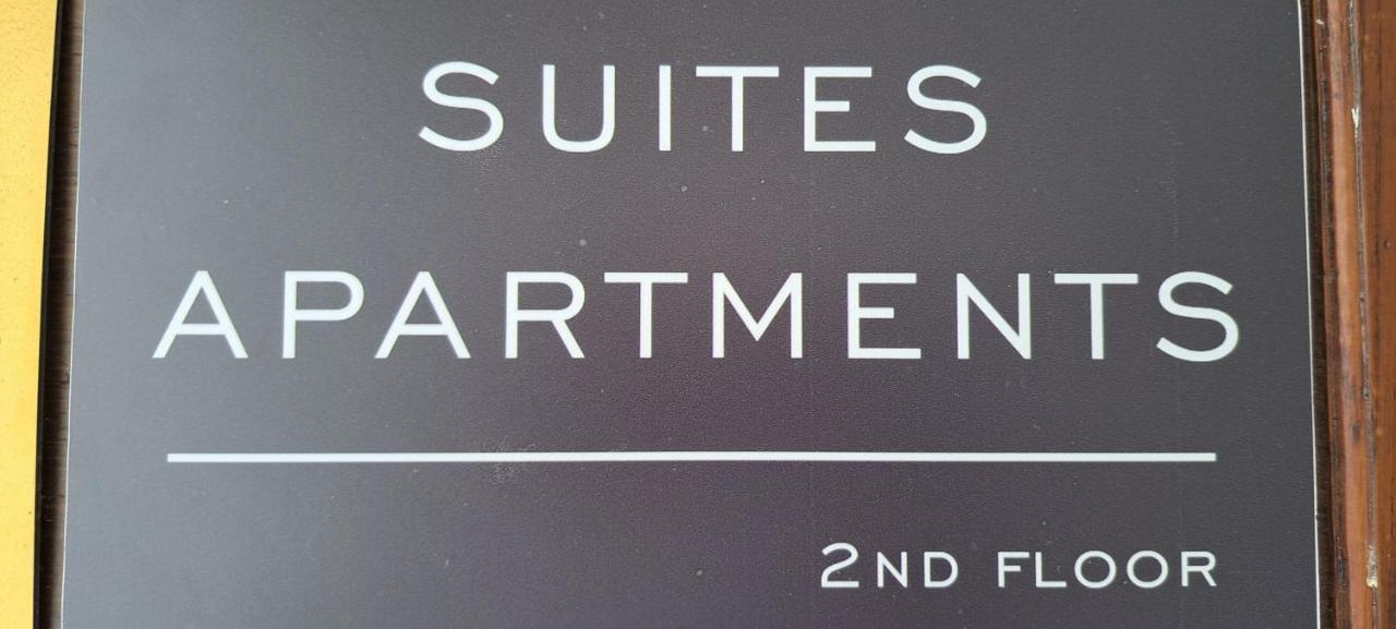 Aurora Suite Apartment كالامباكا المظهر الخارجي الصورة